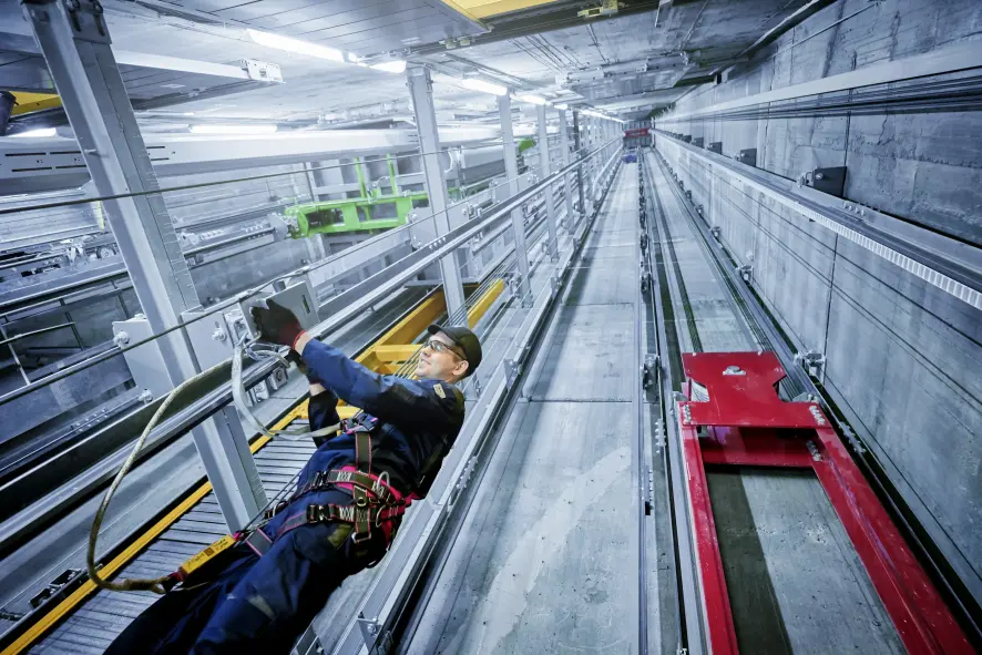 Toprakkale Asansör Bakımı